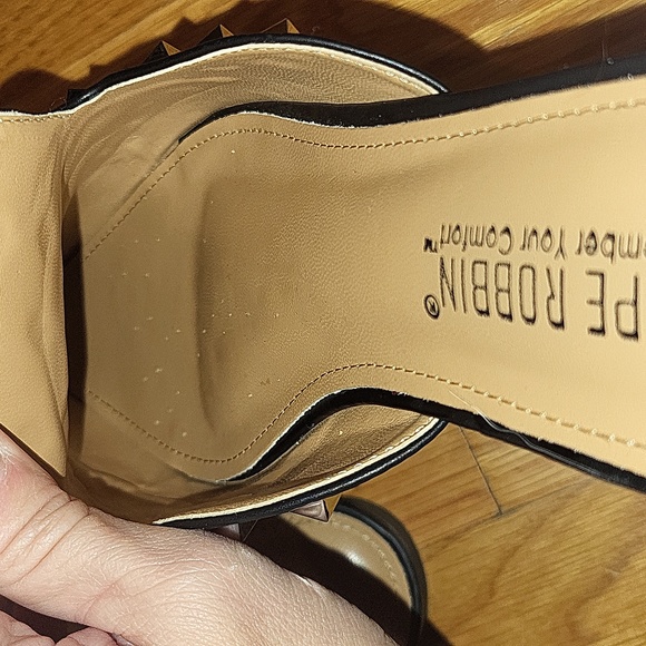 Cape Robbin Enny Slip On Flat Sandals Black pointed Toe Embellished Mule Slide - Picture 4 of 8